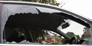 Call now for your free auto glass quote in Orlando FL 32822!!