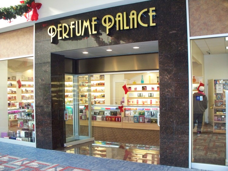 Perfume Stores in Overland Park, Kansas Oak Park Mall