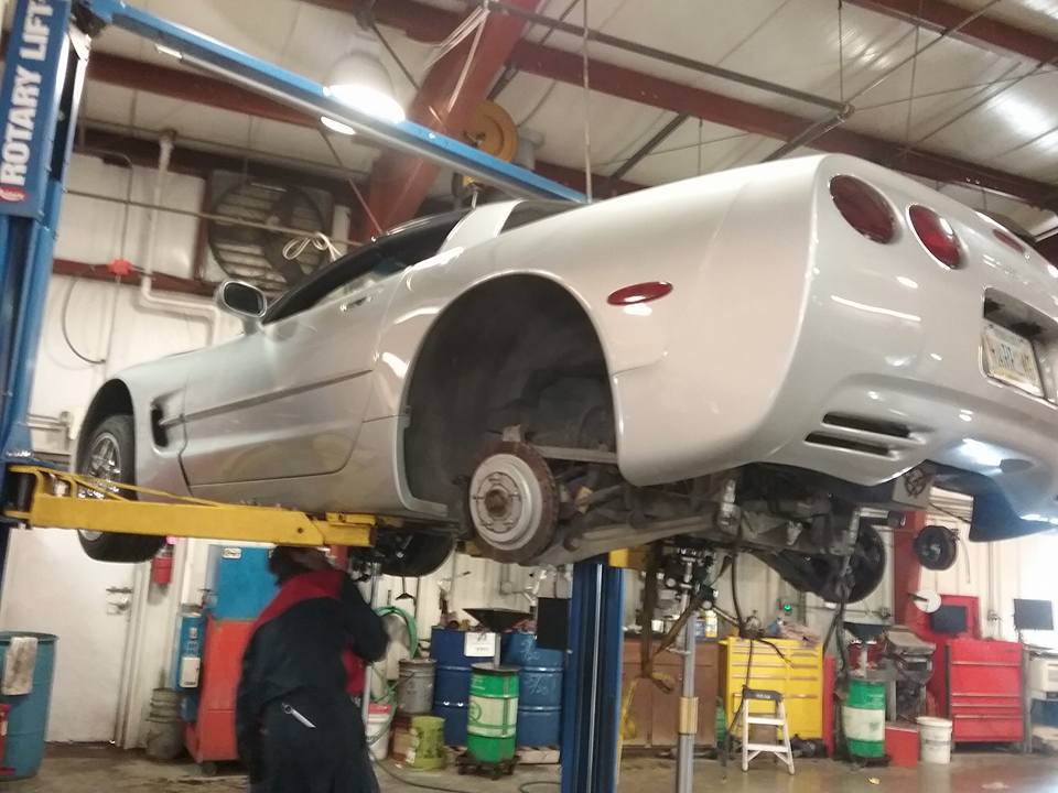 Full-service Car Inspection Area at Gary's Quality Automotive, Grand I