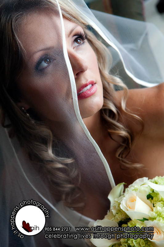 Rattlesnake Wedding by Andrea Marchant at As It Happens Photography