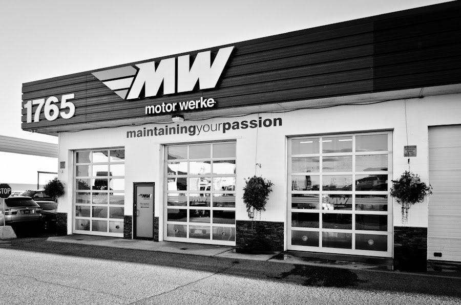 Motor Werke Mechanic Shop