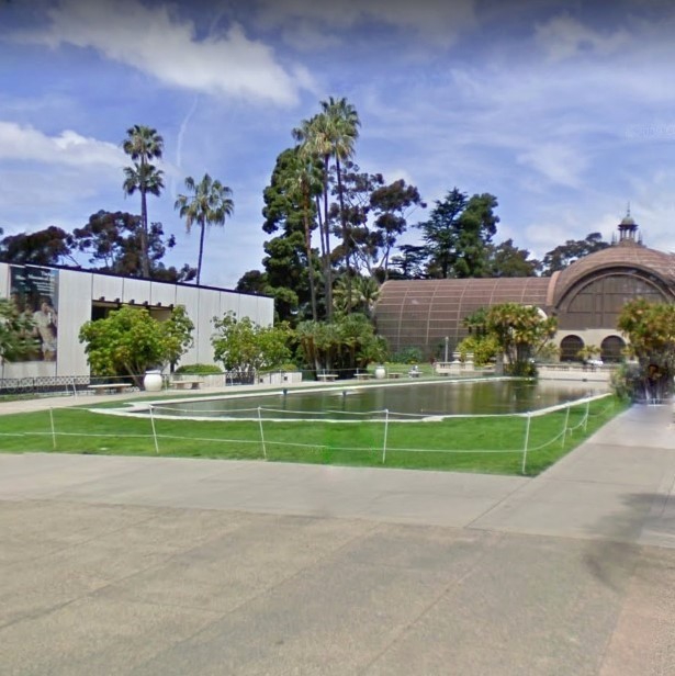 Balboa Park & San Diego zoo at 15 minutes drive from La Mesa dentist Tr